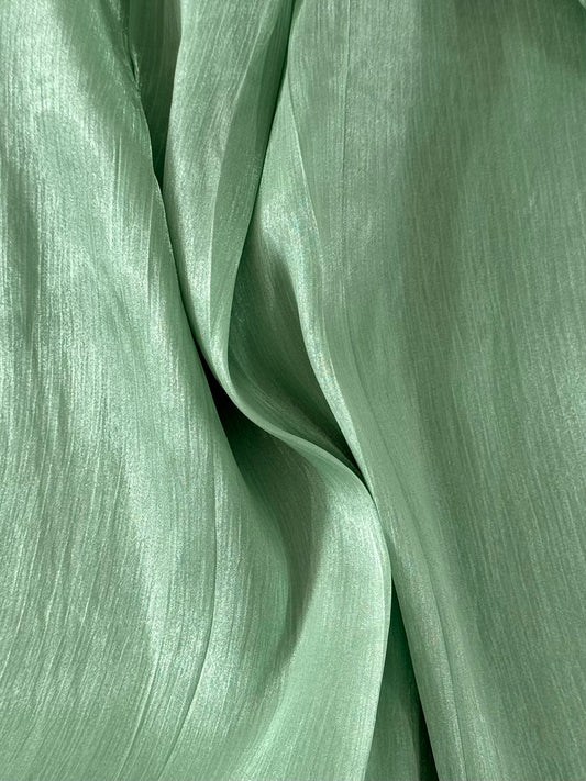 Pista Luxury Silk